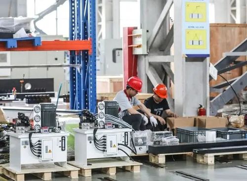 航空航天大型曲面蒙皮箱底雙五軸鏡像銑削技術(shù)與裝備獲技術(shù)發(fā)明獎特等獎