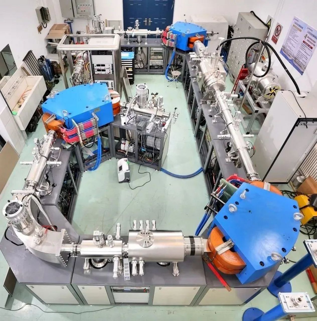 廣東“產(chǎn)業(yè)+科技”的硬核實力 數(shù)控機床銷售揭示高質量發(fā)展密碼